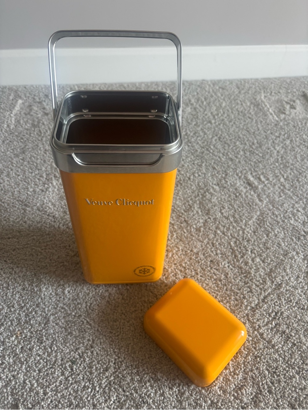 Veuve Clicquot Orange Insulated Champagne Canister - Picture 2 of 4